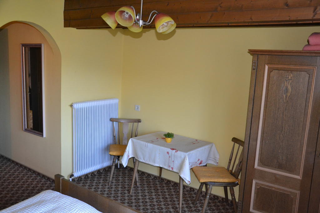 Villa Bauernhof Bachrain Taxenbach Zimmer foto